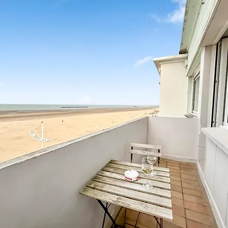 Vue Imprenable A Dunkerque, L'appel Du Large! Dunkirk
